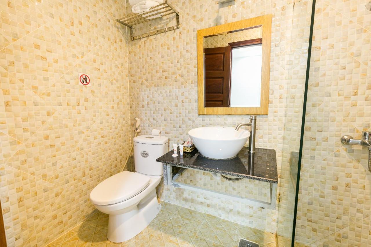 Oyo 652 Monaco Hotel Ho Chi Minh Zewnętrze zdjęcie